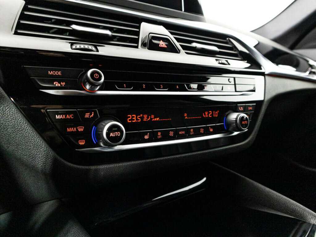 Купить BMW 5 серии, 2018, 147 719 км.. Фото: #17