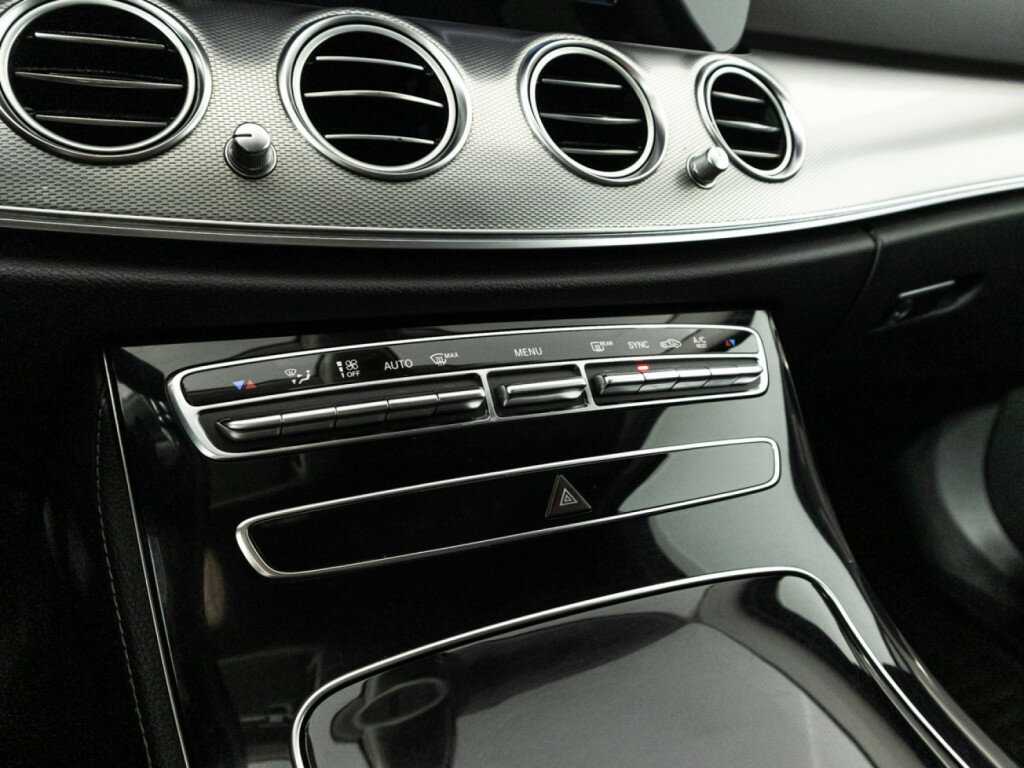 Купить Mercedes-Benz E-Класс, 2019, 199 364 км.. Фото: #15