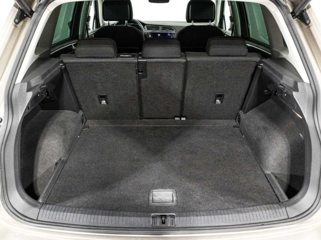 Купить Volkswagen Tiguan, 2018, 166 443 км.. Фото: #14
