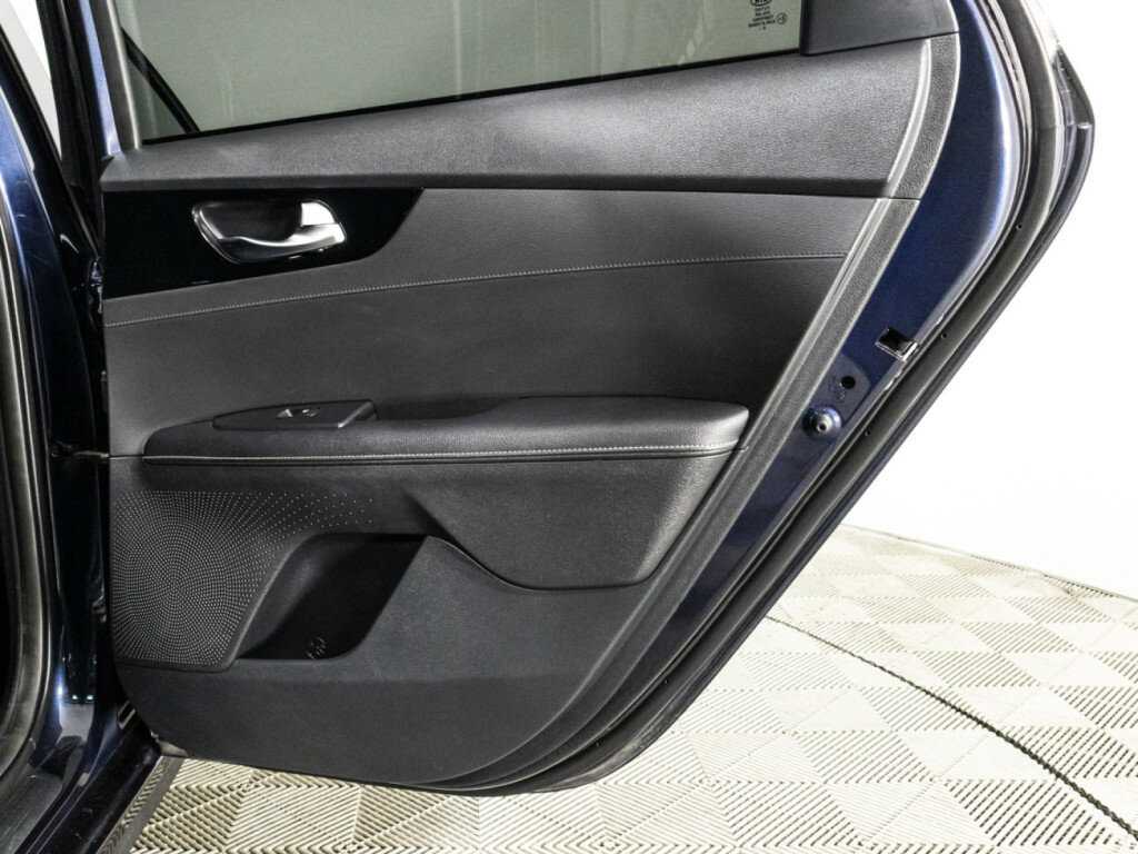 Купить Kia Cerato, 2021, 57 196 км.. Фото: #28