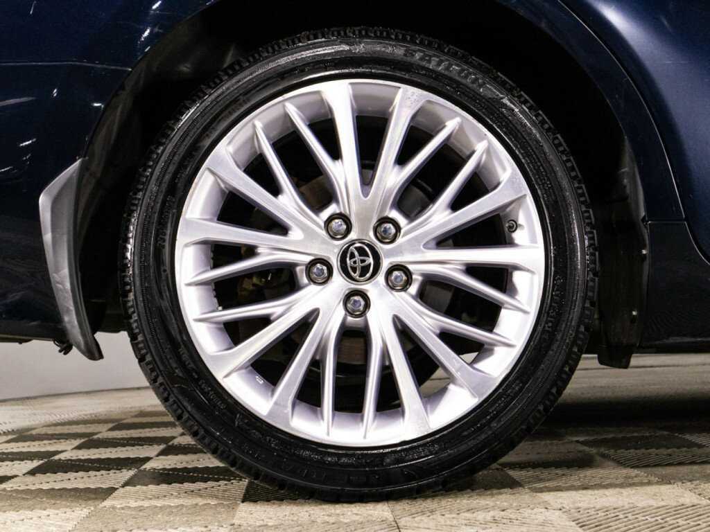 Купить Toyota Camry, 2019, 127 722 км.. Фото: #25