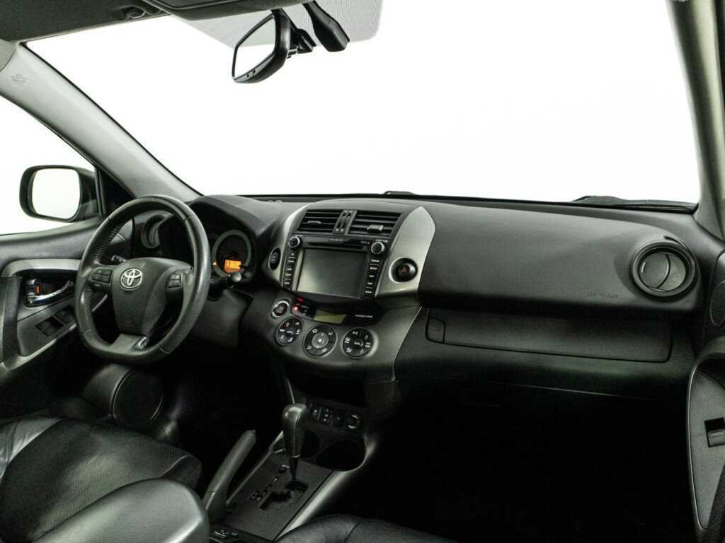 Купить Toyota RAV4, 2012, 178 976 км.. Фото: #8