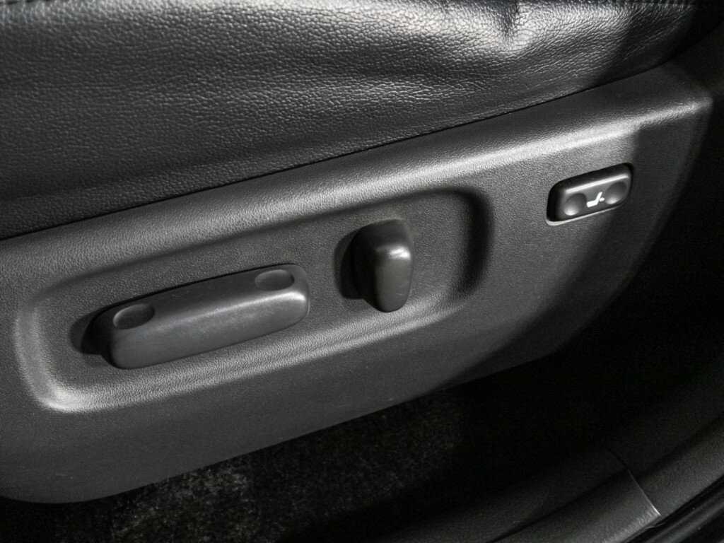 Купить Toyota RAV4, 2012, 178 976 км.. Фото: #14