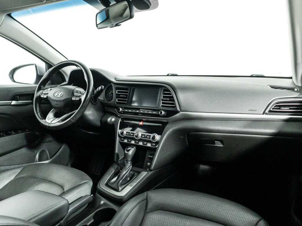 Купить Hyundai Elantra, 2019, 148 427 км.. Фото: #8
