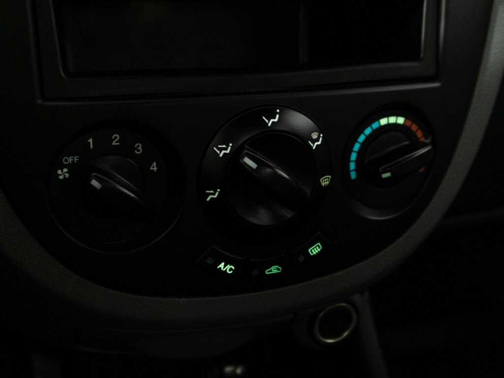 Купить Daewoo Gentra, 2014, 121 206 км.. Фото: #13