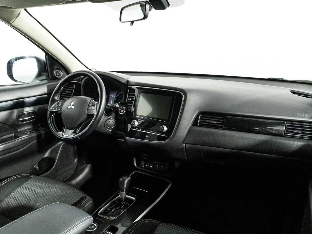 Купить Mitsubishi Outlander, 2021, 158 881 км.. Фото: #8
