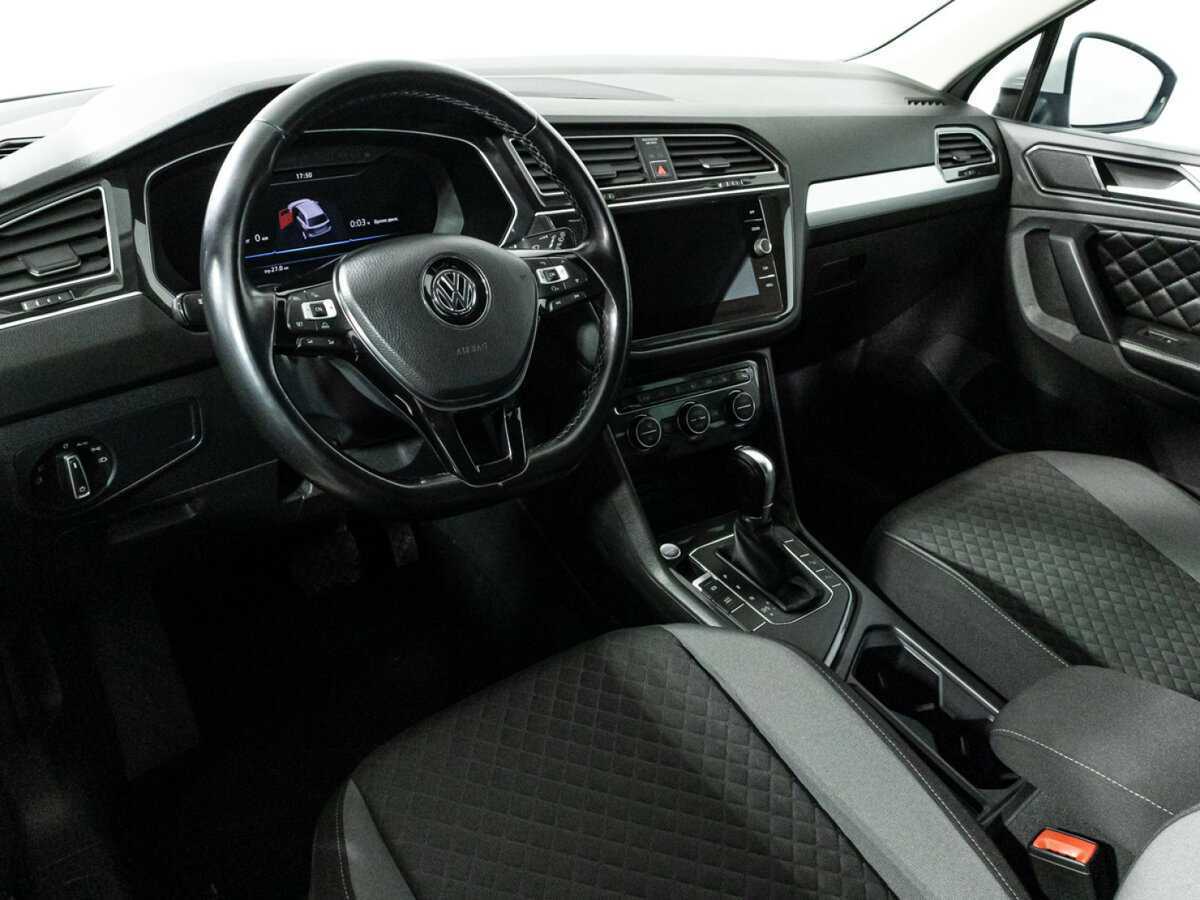 Купить Volkswagen Tiguan, 2018, 87 650 км.. Фото: #9