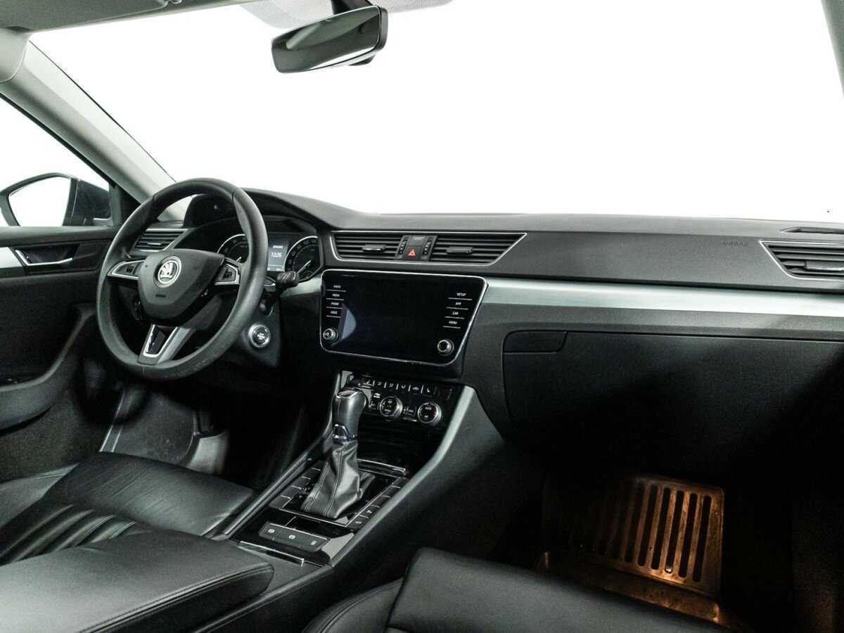 Купить Skoda Superb, 2019, 81 552 км.. Фото: #8