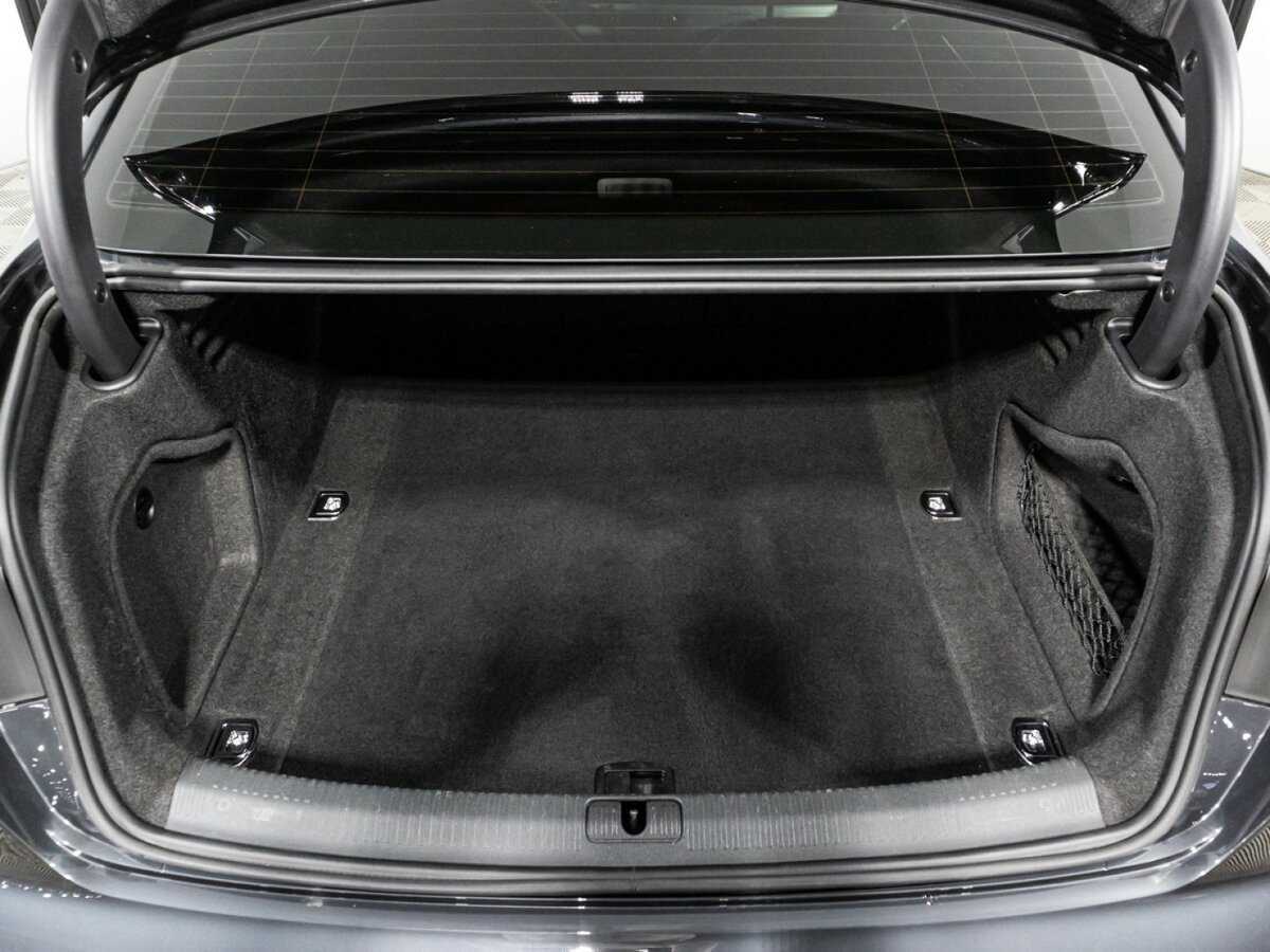 Купить Audi A4, 2017, 90 711 км.. Фото: #14