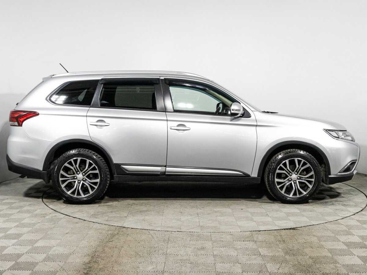 Купить Mitsubishi Outlander, 2016, 145 484 км.. Фото: #3