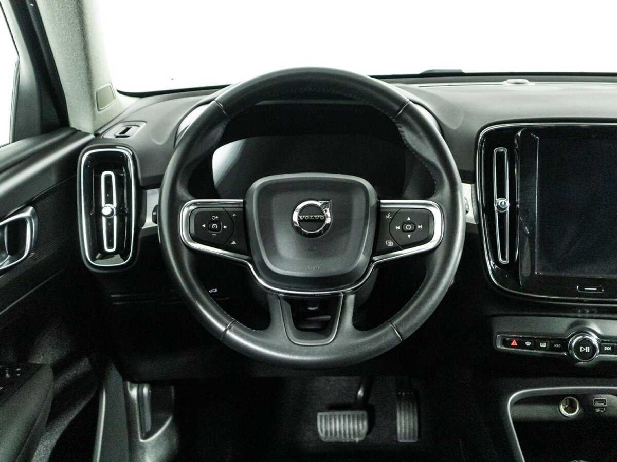 Купить Volvo XC40, 2019, 51 831 км.. Фото: #17