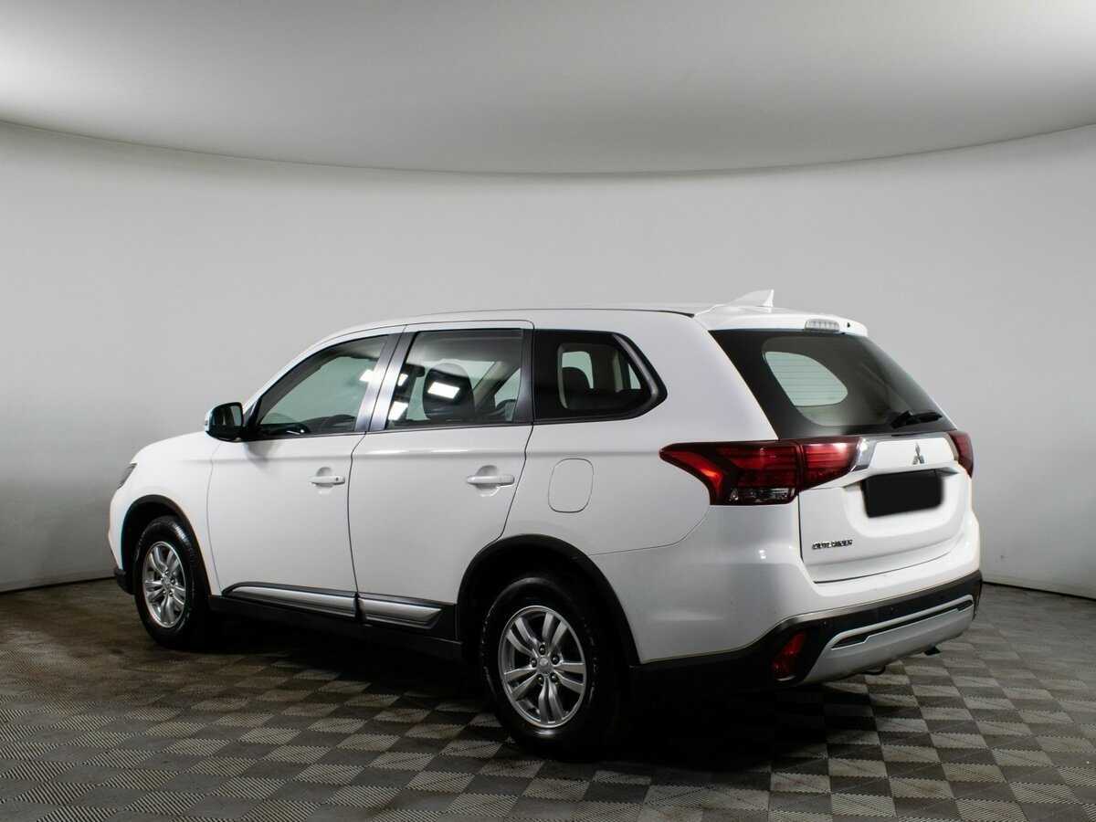Купить Mitsubishi Outlander, 2020, 103 645 км.. Фото: #6