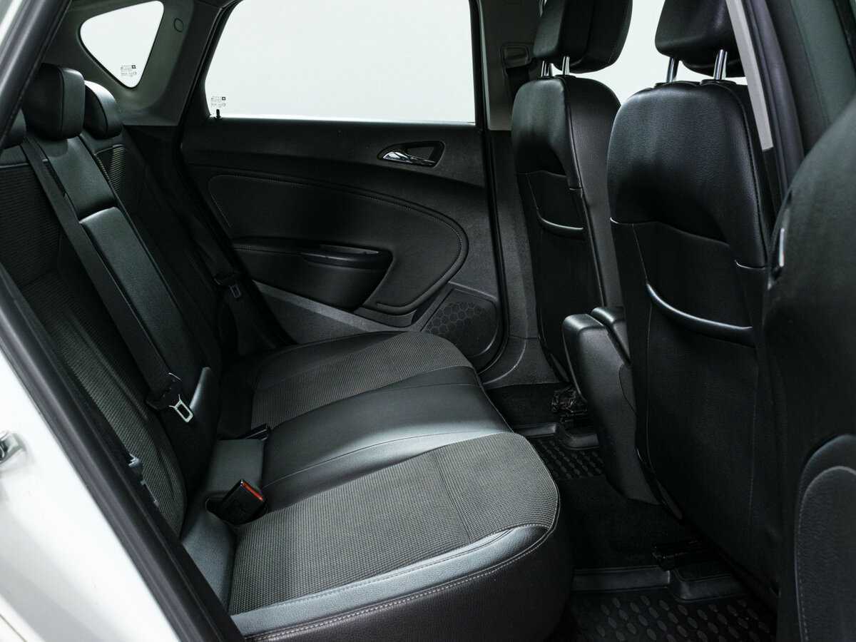 Купить Opel Astra, 2012, 160 627 км.. Фото: #9