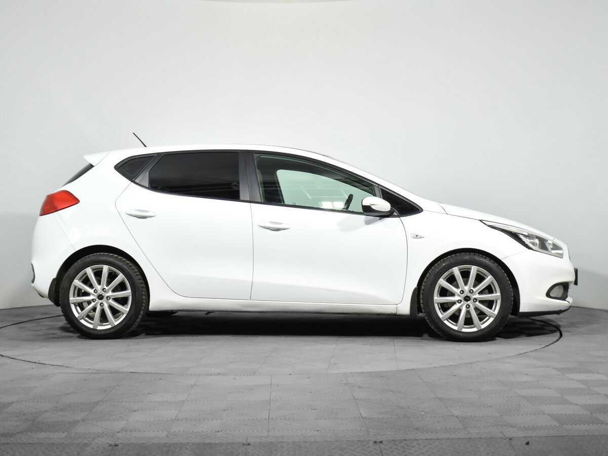 Купить Kia Ceed, 2012, 215 332 км.. Фото: #3