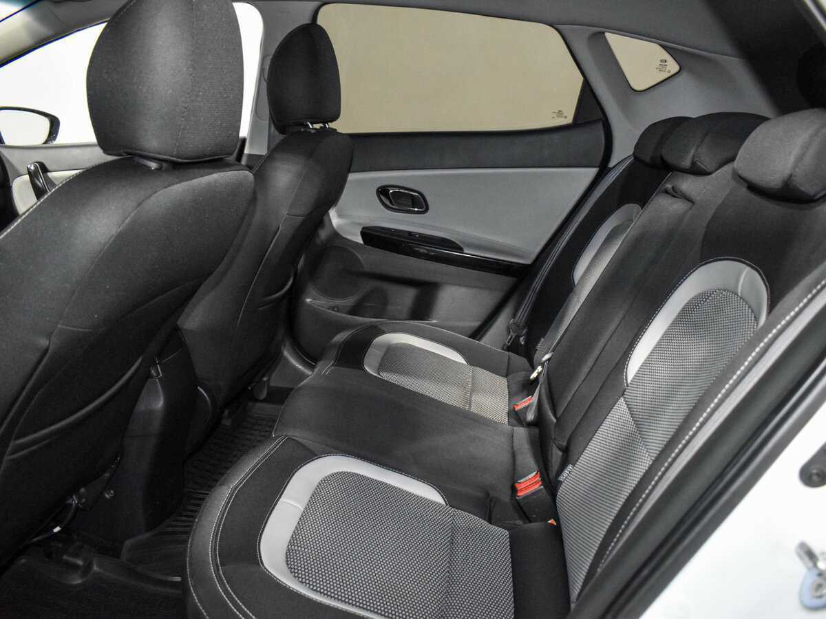 Купить Kia Ceed, 2012, 215 332 км.. Фото: #10