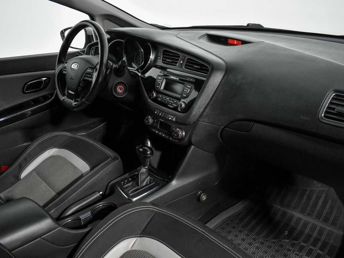 Купить Kia Ceed, 2012, 215 332 км.. Фото: #12