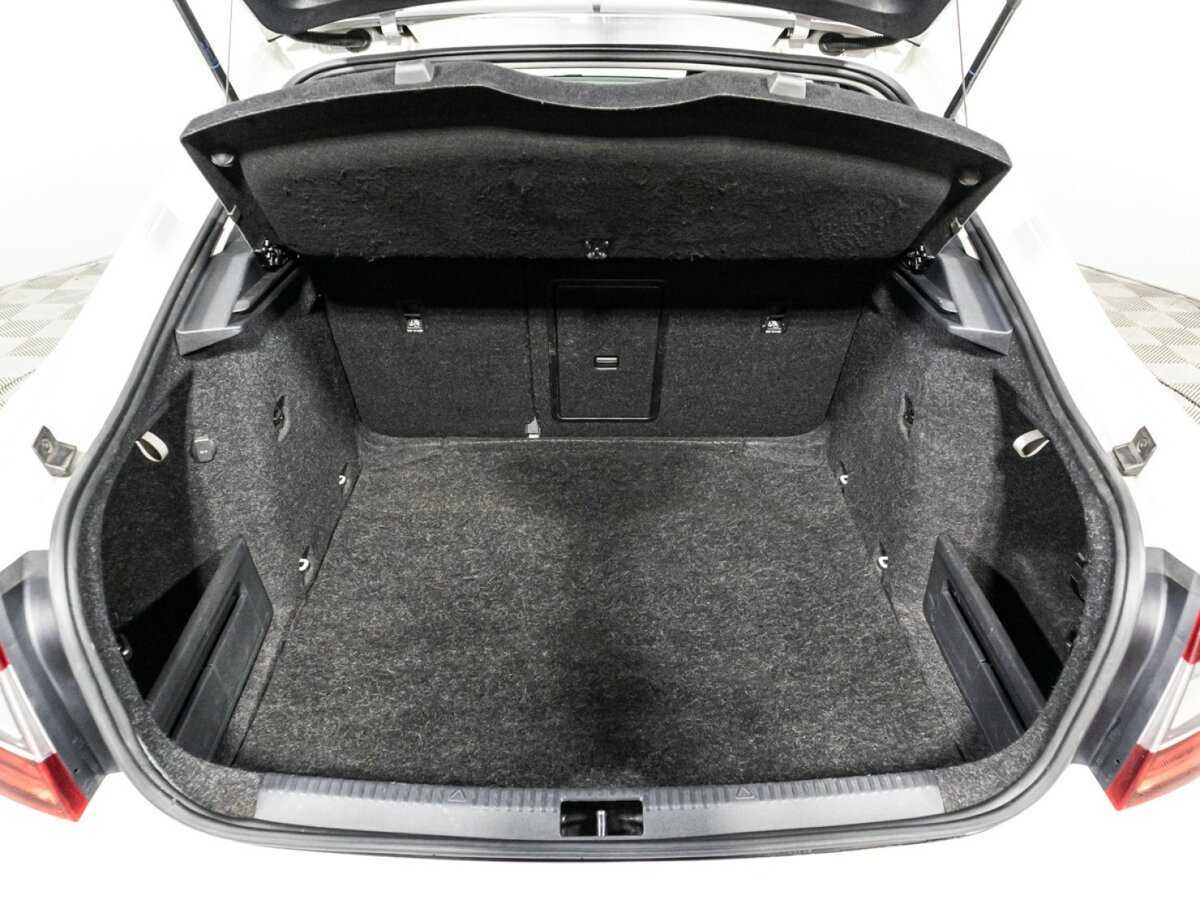 Купить Skoda Octavia, 2017, 119 479 км.. Фото: #14