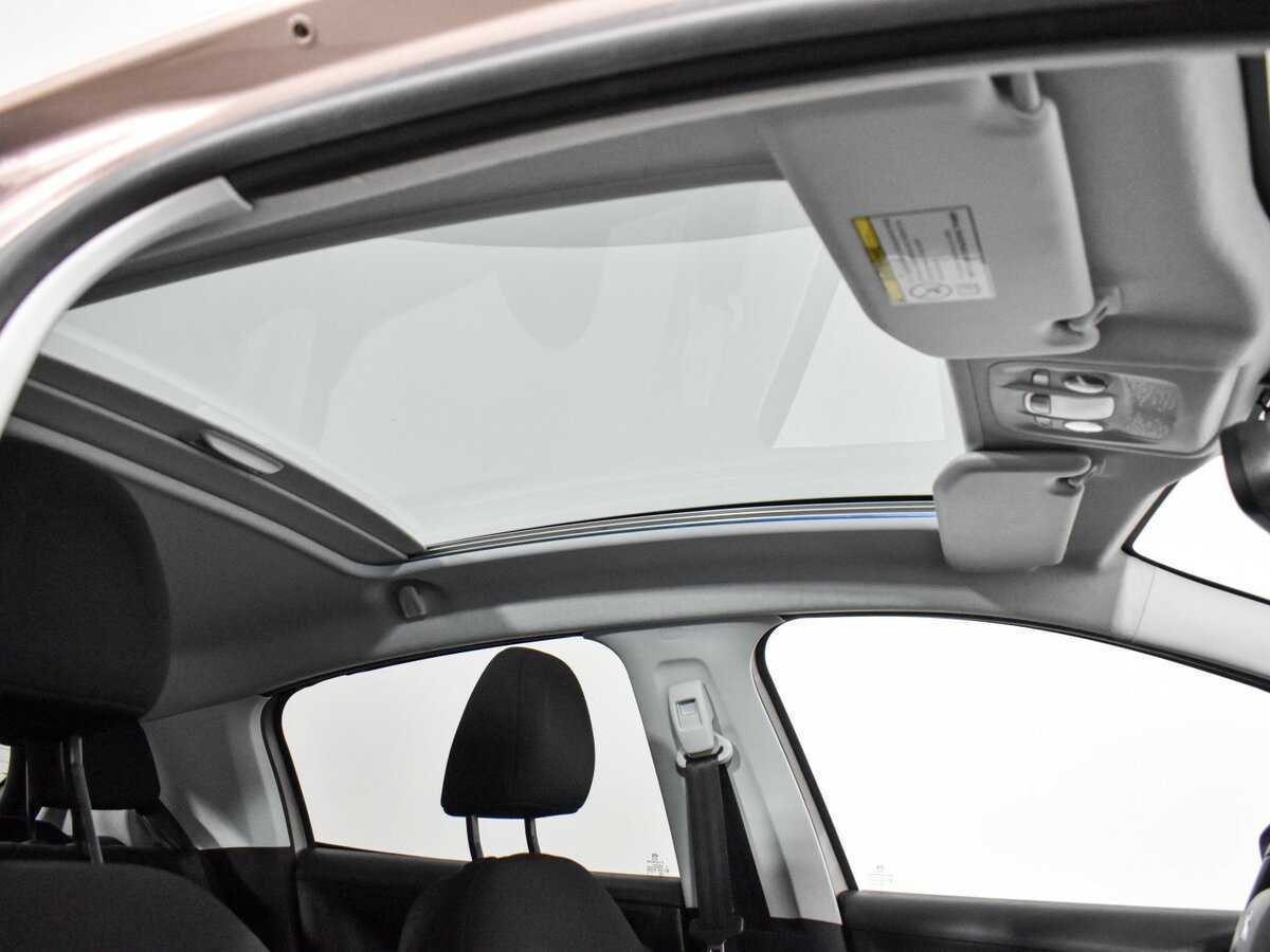 Купить Peugeot 208, 2014, 68 000 км.. Фото: #17