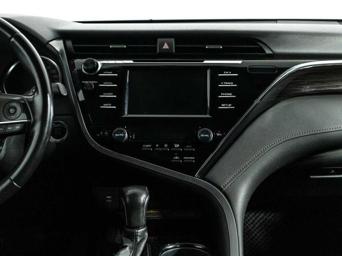 Купить Toyota Camry, 2020, 147 699 км.. Фото: #13