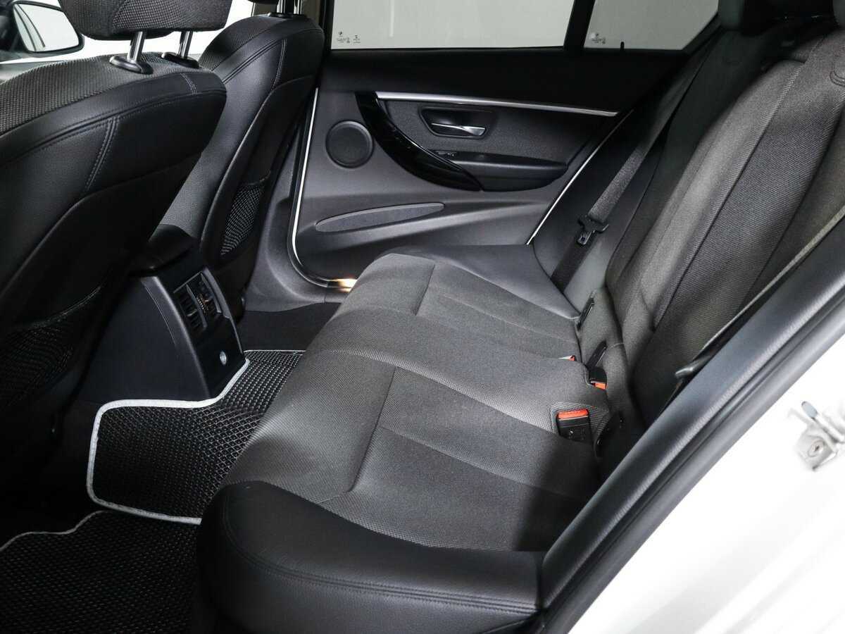 Купить BMW 3 серии, 2016, 113 931 км.. Фото: #9