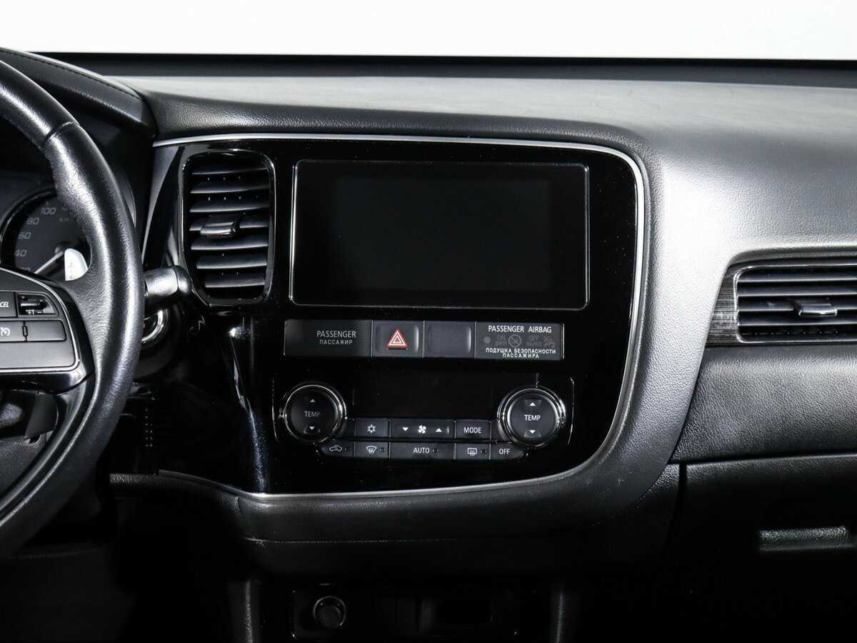 Купить Mitsubishi Outlander, 2018, 103 943 км.. Фото: #9
