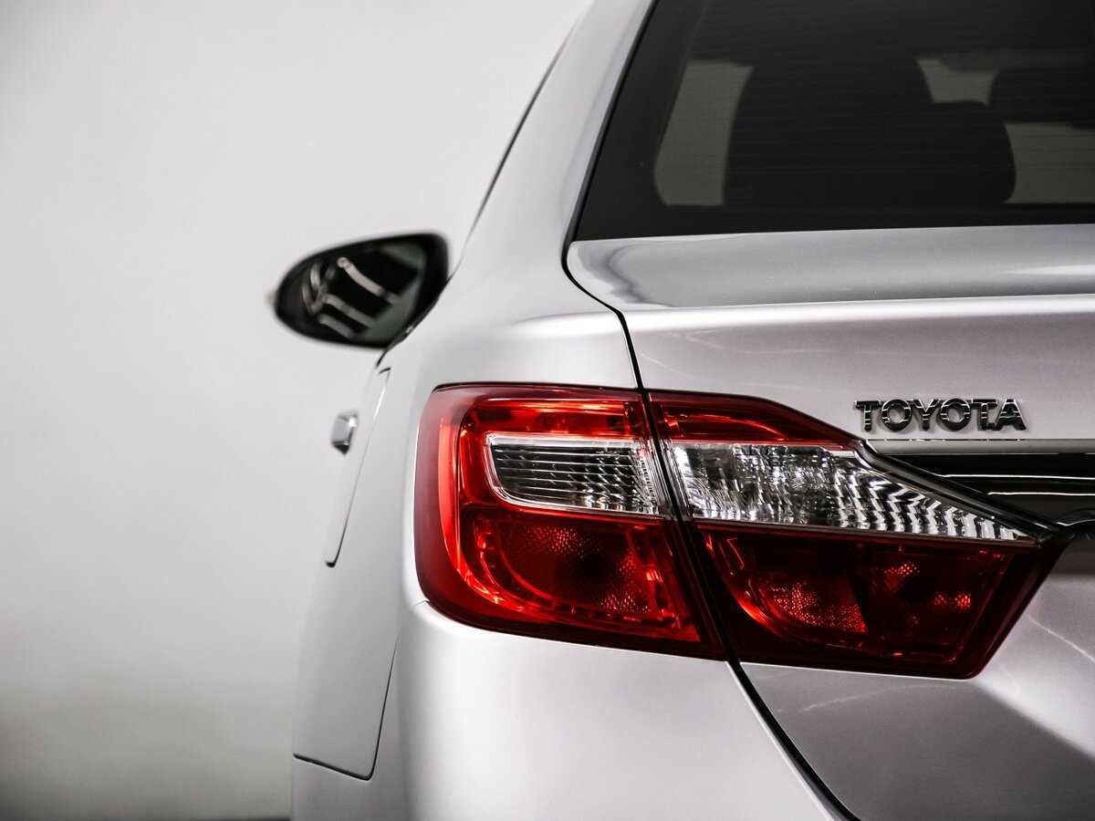 Купить Toyota Camry, 2014, 183 024 км.. Фото: #13