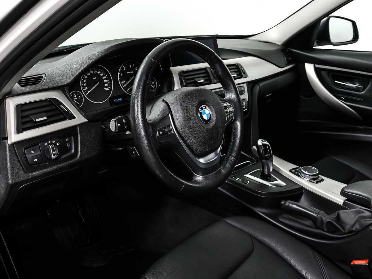 Купить BMW 3 серии, 2017, 89 118 км.. Фото: #11
