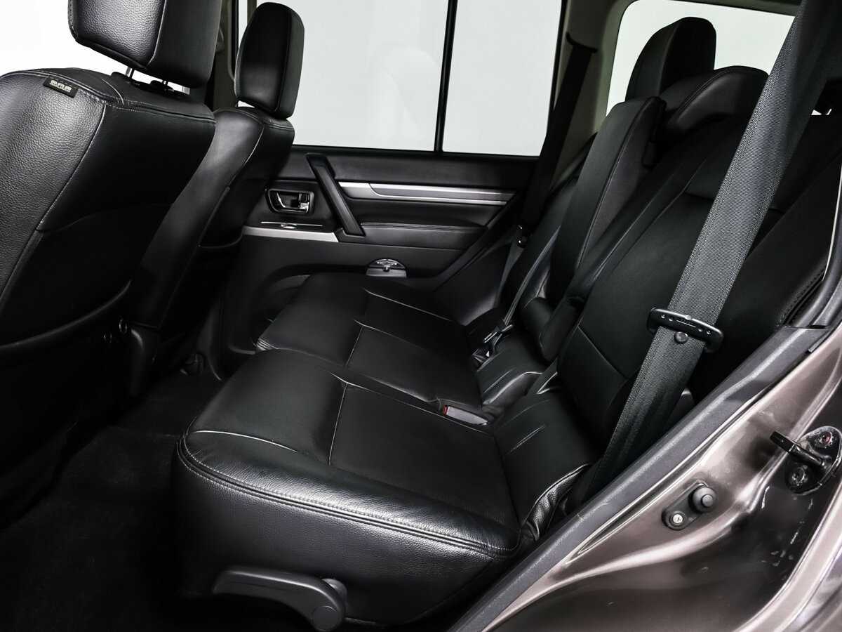 Купить Mitsubishi Pajero, 2015, 122 806 км.. Фото: #12