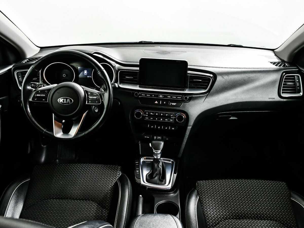 Купить Kia Ceed, 2018, 66 218 км.. Фото: #10