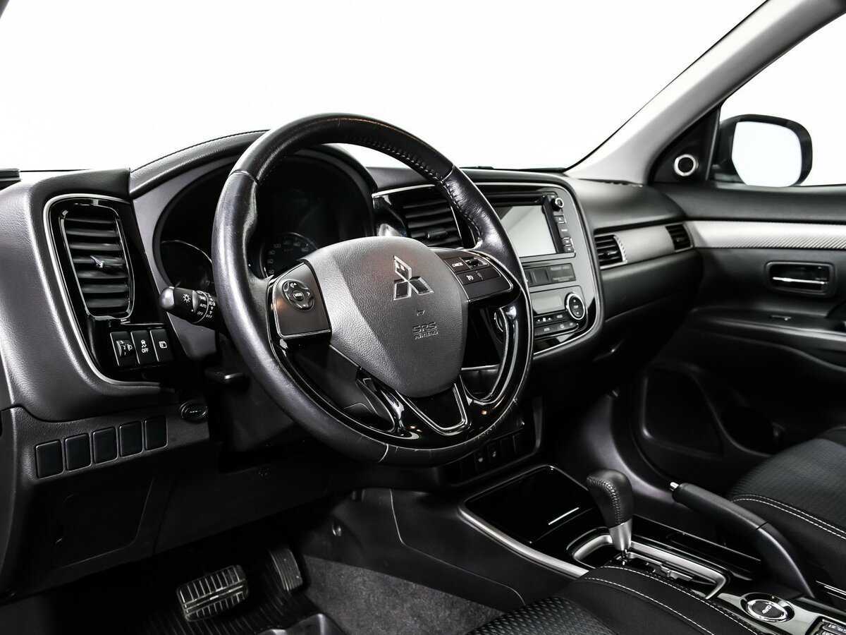 Купить Mitsubishi Outlander, 2017, 77 336 км.. Фото: #12