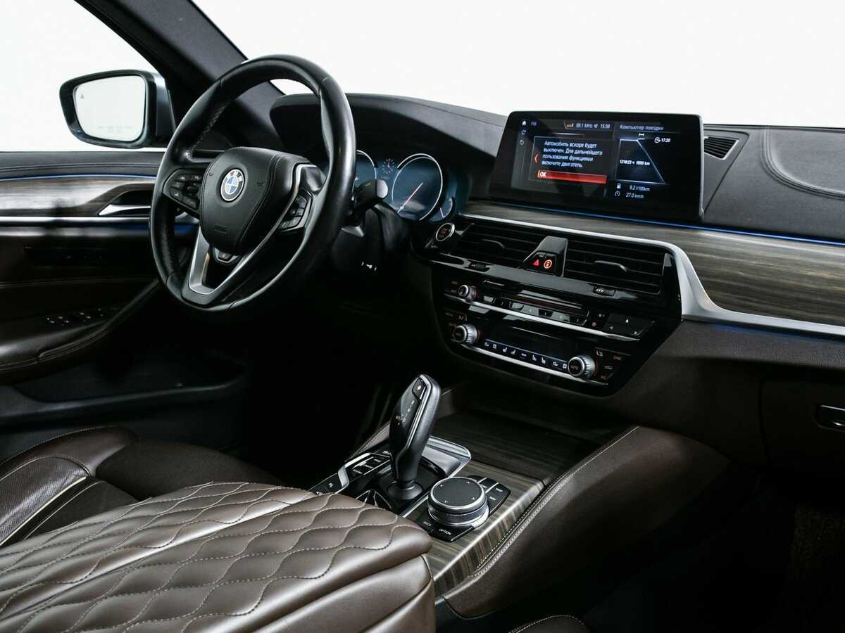 Купить BMW 5 серии, 2017, 139 446 км.. Фото: #8