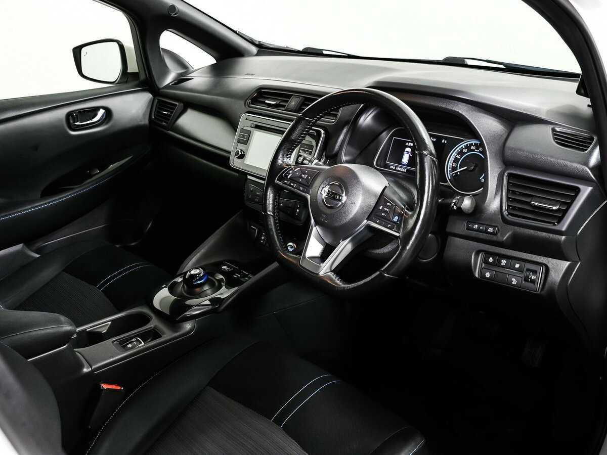 Купить Nissan Leaf, 2017, 139 949 км.. Фото: #8