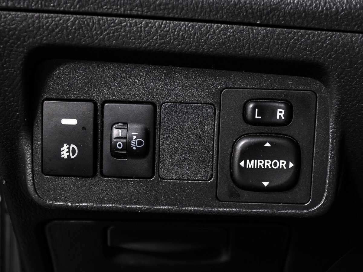 Купить Toyota Corolla, 2012, 186 000 км.. Фото: #13