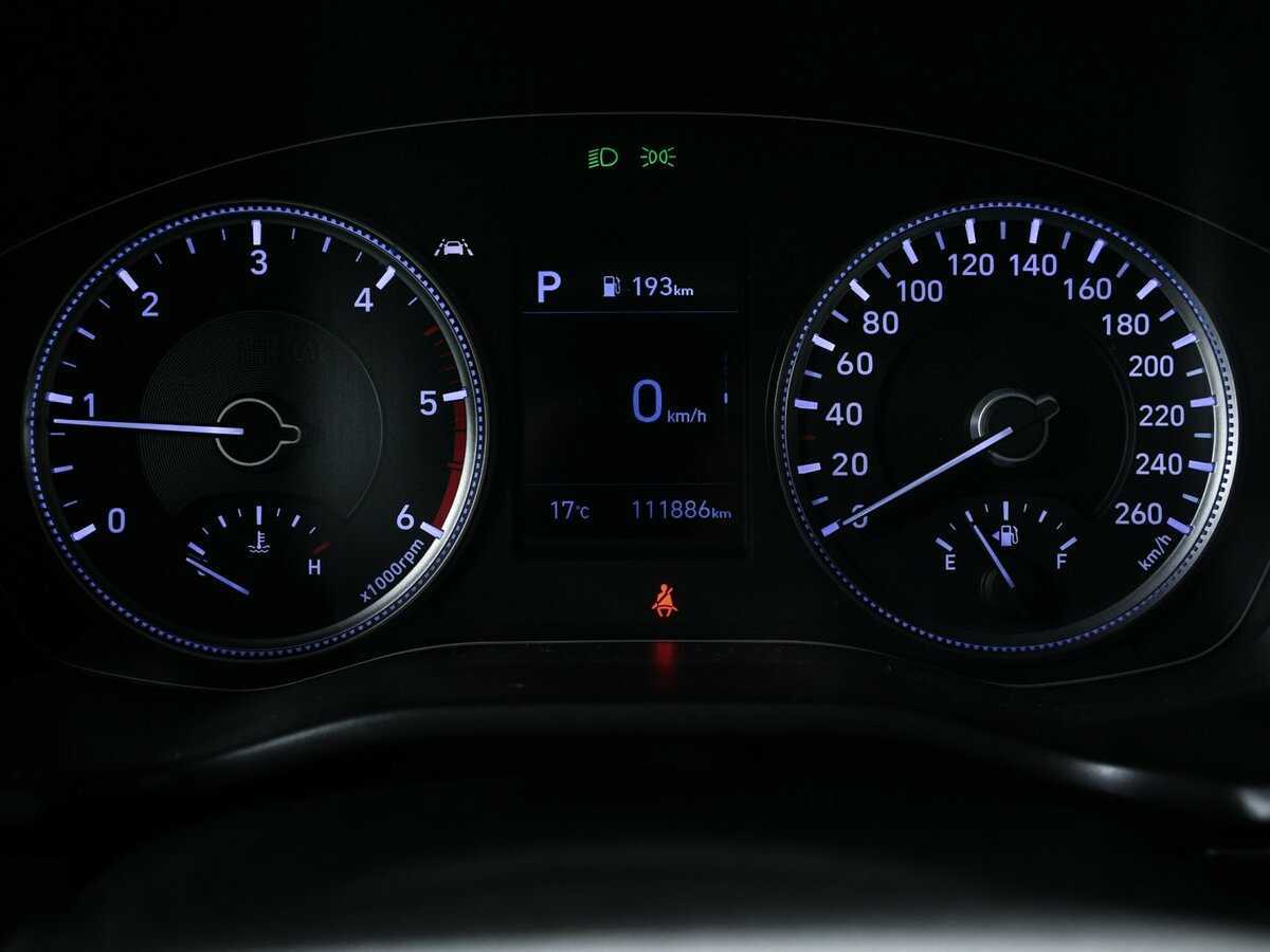 Купить Hyundai Santa Fe, 2018, 111 885 км.. Фото: #9