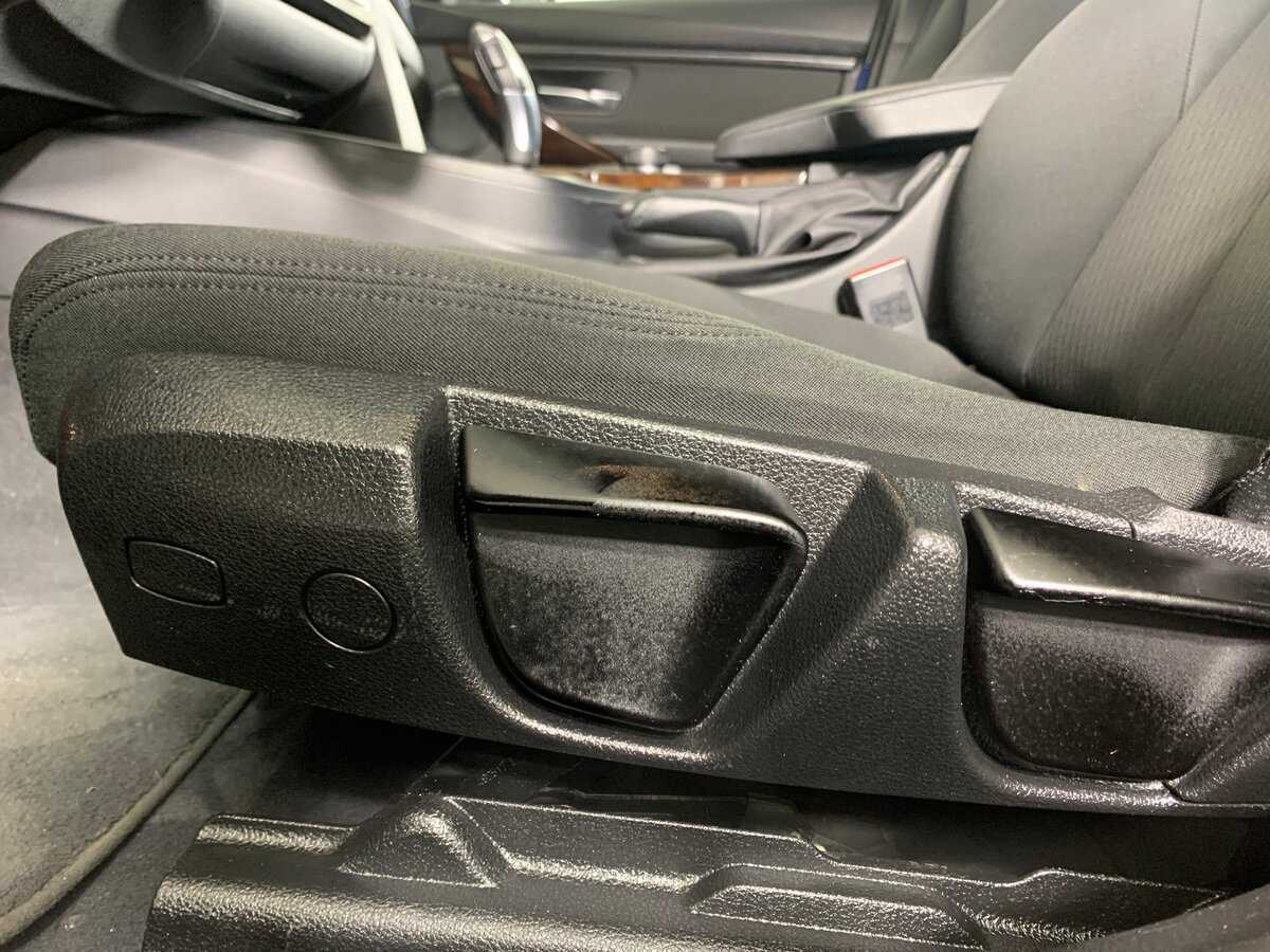 Купить BMW 3 серии, 2017, 205 019 км.. Фото: #13