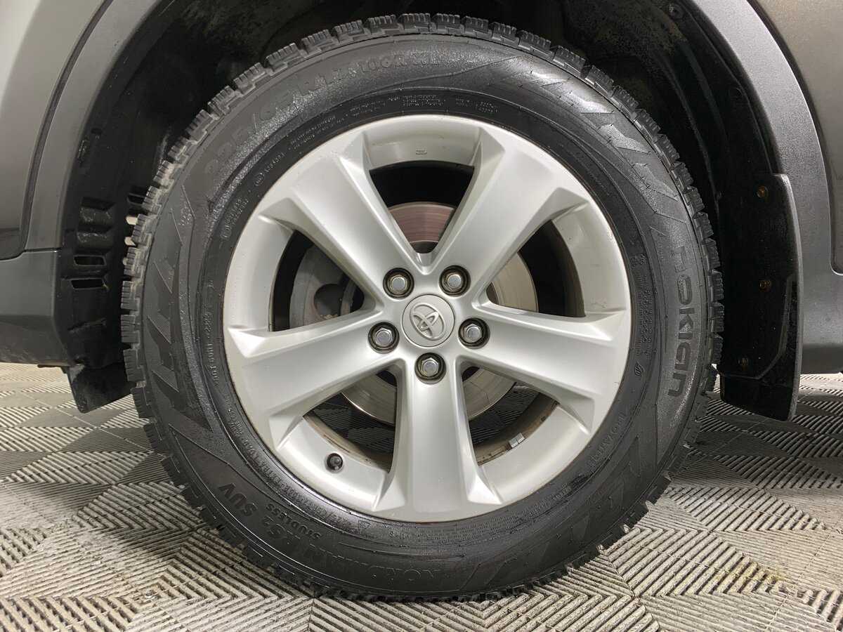 Купить Toyota RAV4, 2014, 142 404 км.. Фото: #8