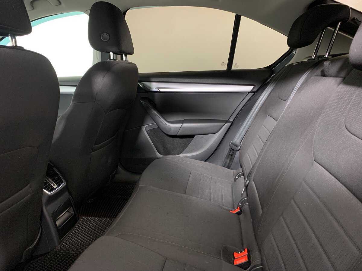 Купить Skoda Octavia, 2017, 173 616 км.. Фото: #18
