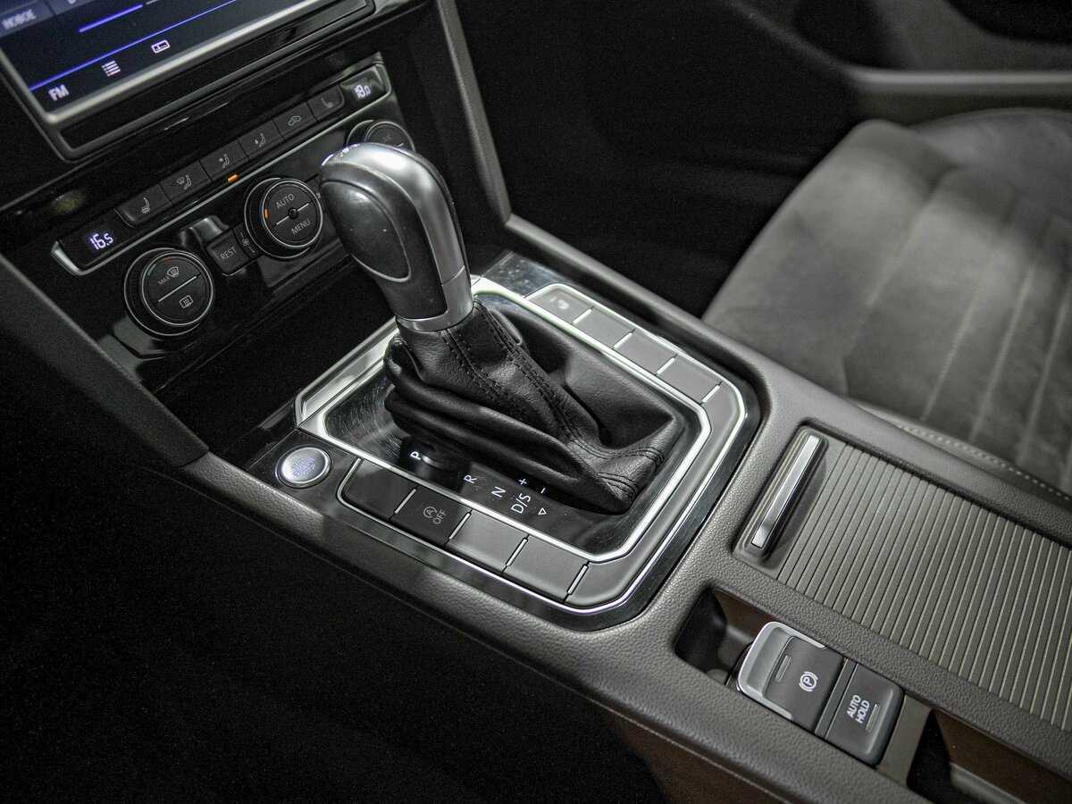 Купить Volkswagen Passat, 2016, 153 225 км.. Фото: #9