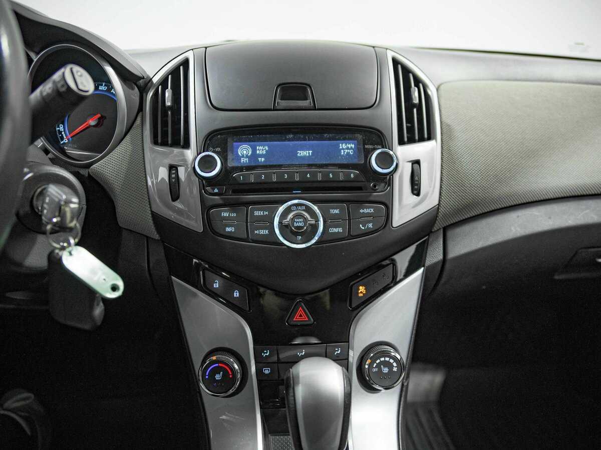 Купить Chevrolet Cruze, 2013, 154 933 км.. Фото: #8
