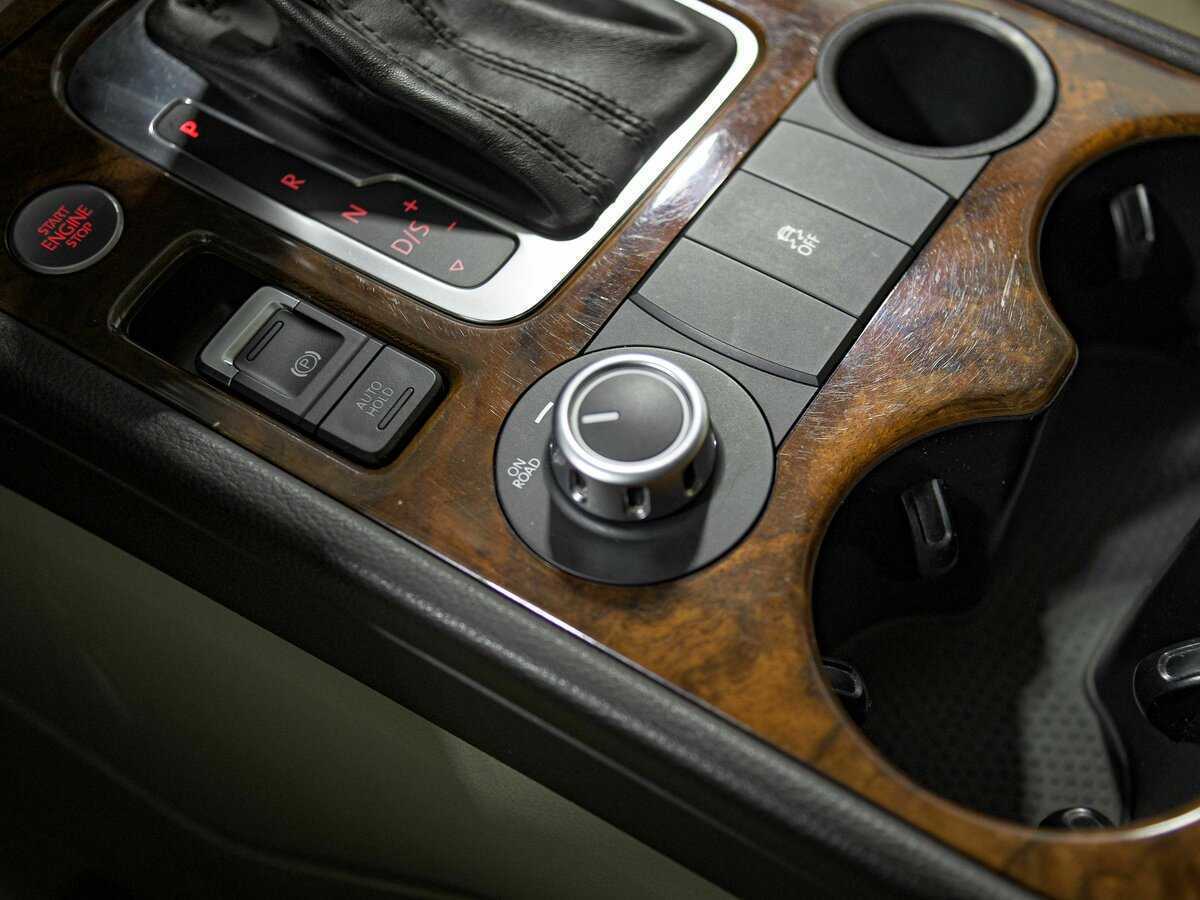 Купить Volkswagen Touareg, 2013, 211 283 км.. Фото: #12