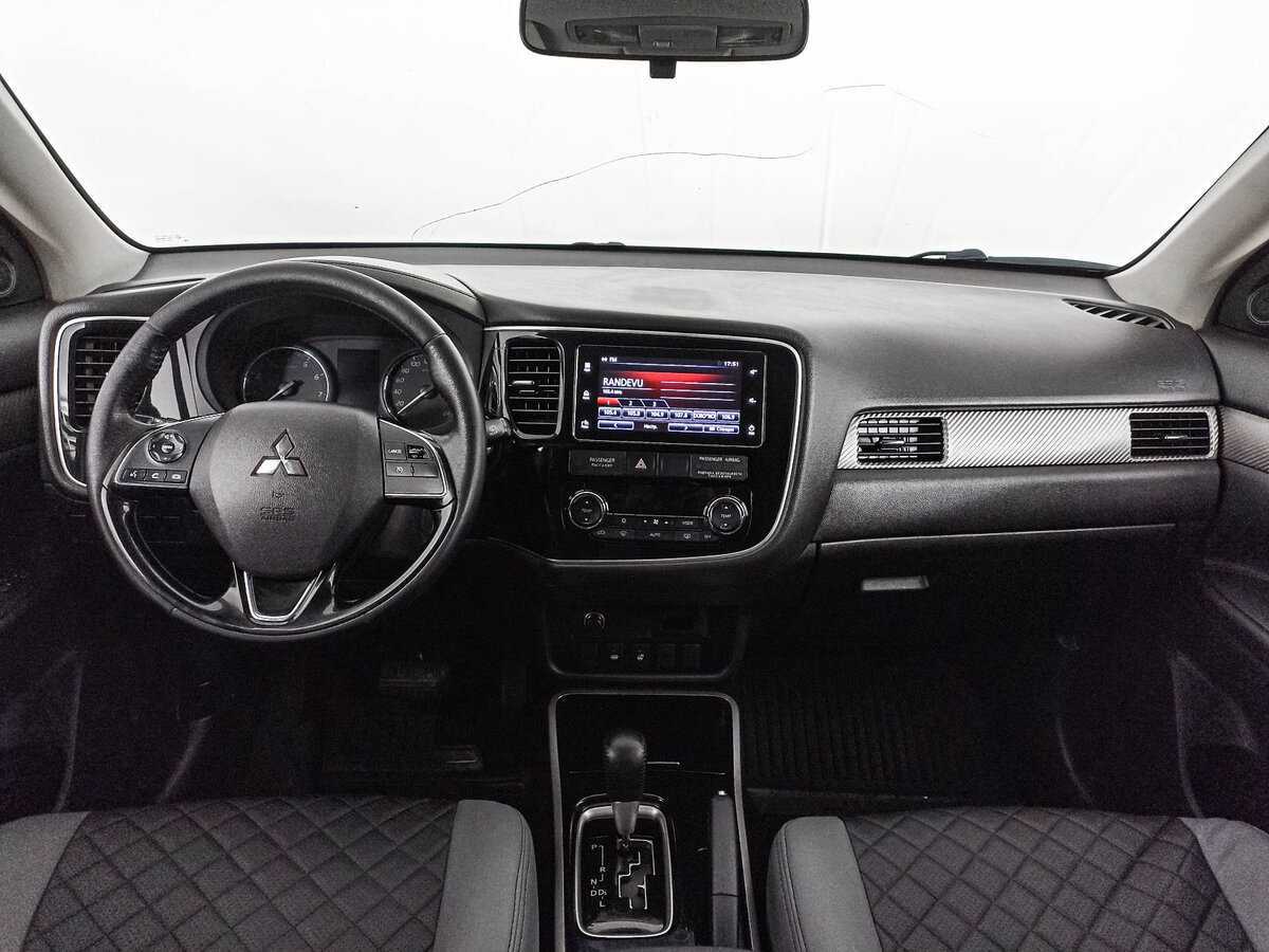 Купить Mitsubishi Outlander, 2018, 54 304 км.. Фото: #13