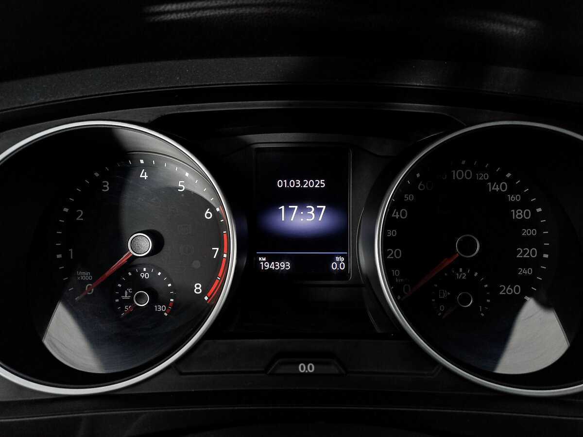 Купить Volkswagen Tiguan, 2017, 194 303 км.. Фото: #9