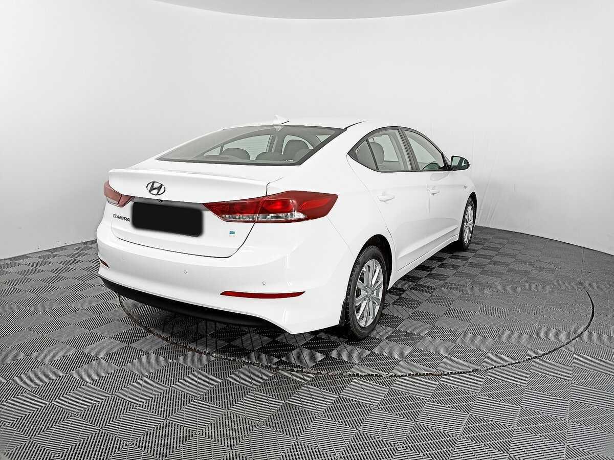 Купить Hyundai Elantra, 2017, 180 577 км.. Фото: #4
