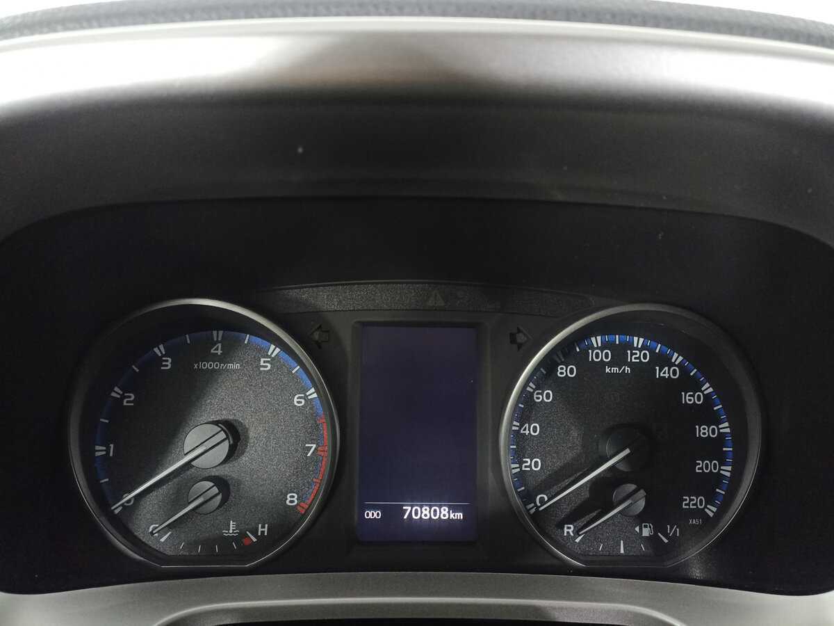 Купить Toyota RAV4, 2019, 70 605 км.. Фото: #12