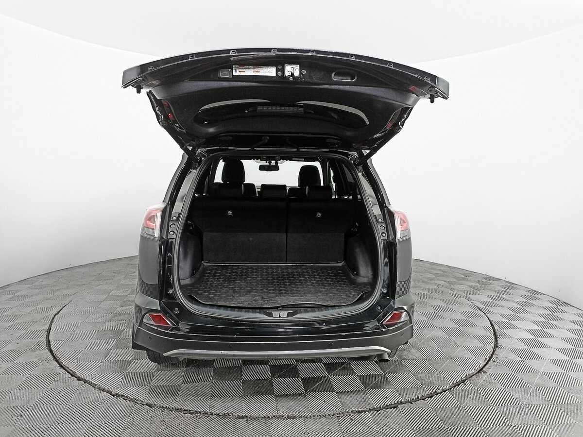 Купить Toyota RAV4, 2019, 131 828 км.. Фото: #6