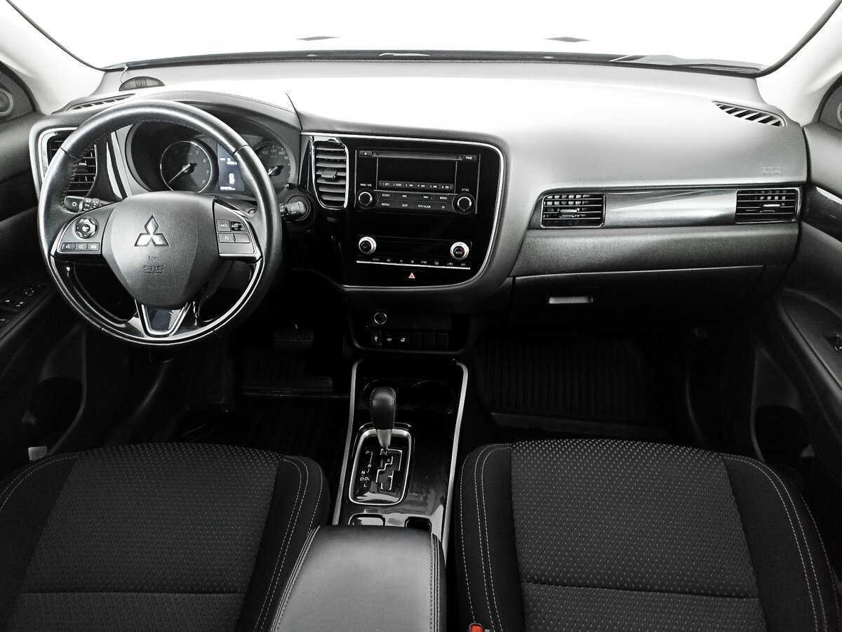 Купить Mitsubishi Outlander, 2021, 41 192 км.. Фото: #10