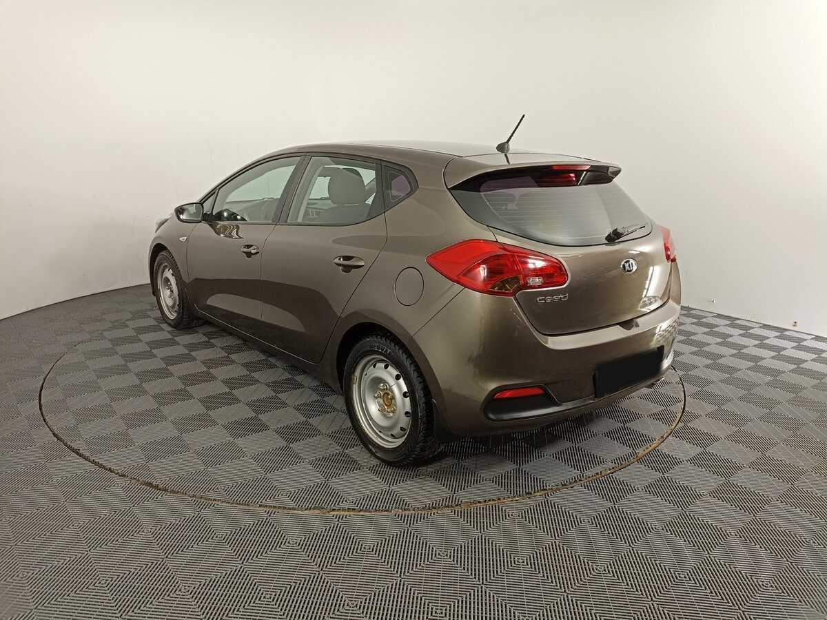 Купить Kia Ceed, 2012, 108 029 км.. Фото: #6