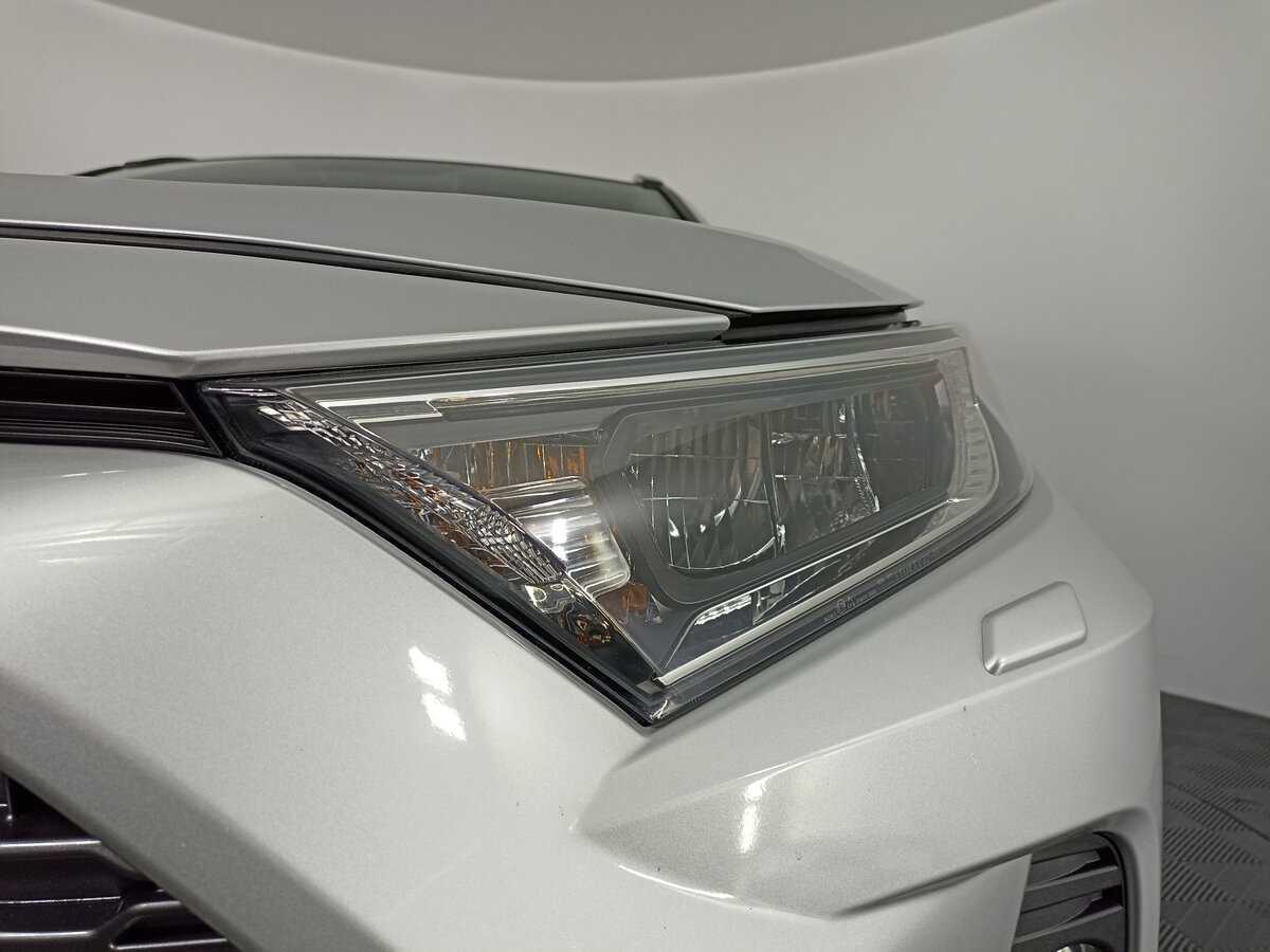 Купить Toyota RAV4, 2019, 118 466 км.. Фото: #16