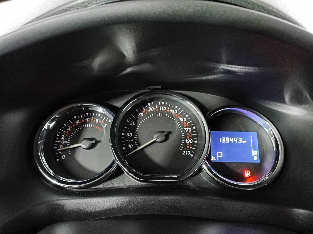 Купить Renault Sandero, 2016, 139 426 км.. Фото: #9