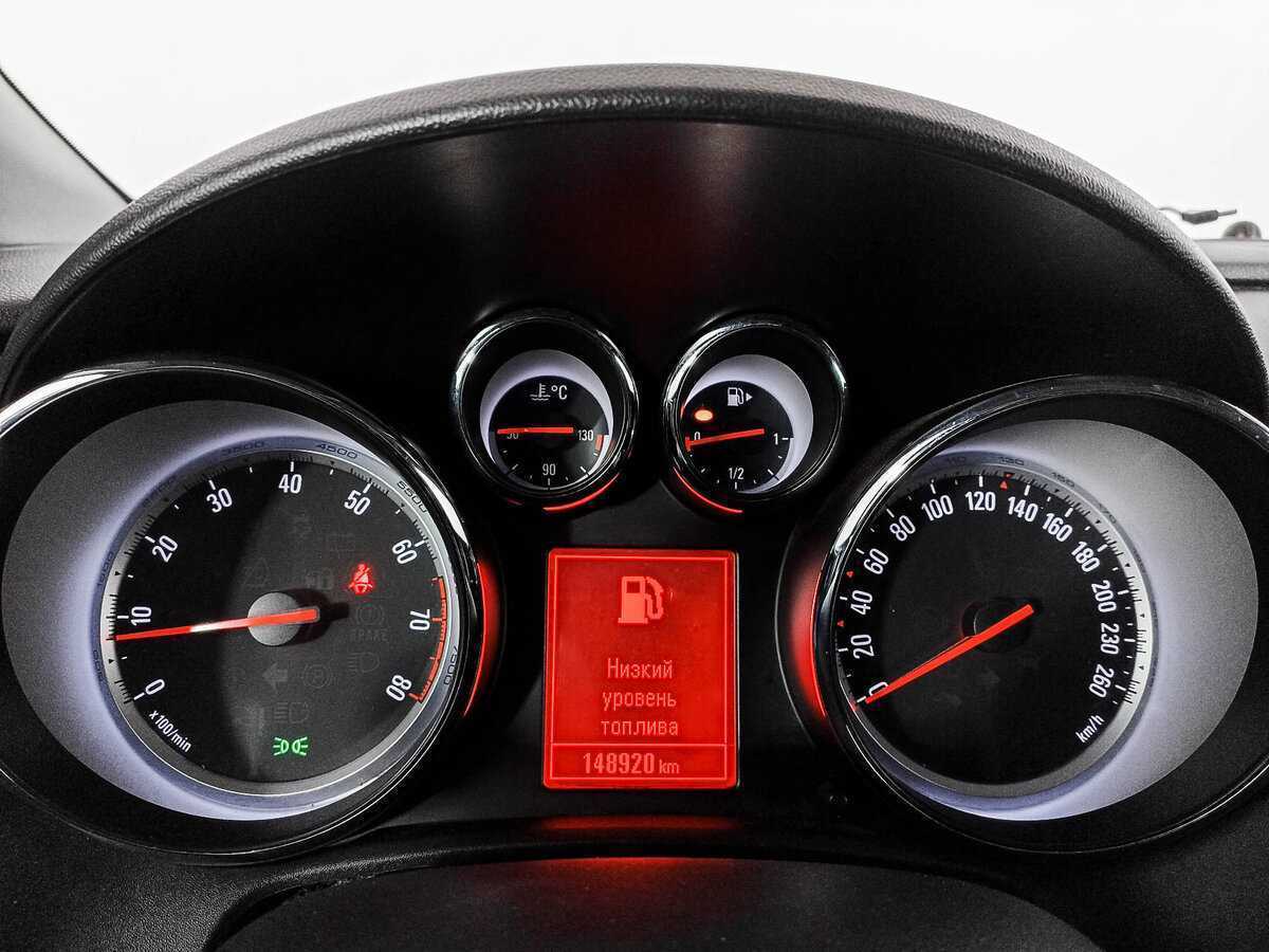 Купить Opel Astra, 2012, 148 901 км.. Фото: #8